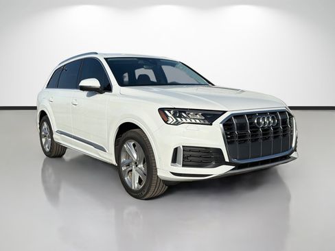Used 2023 Audi Q7 2.0T Premium Plus w/ Premium Plus Package AWD/4WD image 7
