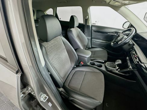 Used 2025 Kia Seltos S image 30