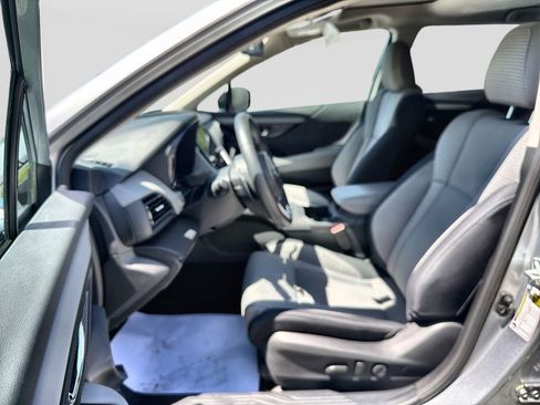 Certified 2025 Subaru Outback Premium AWD/4WD image 15