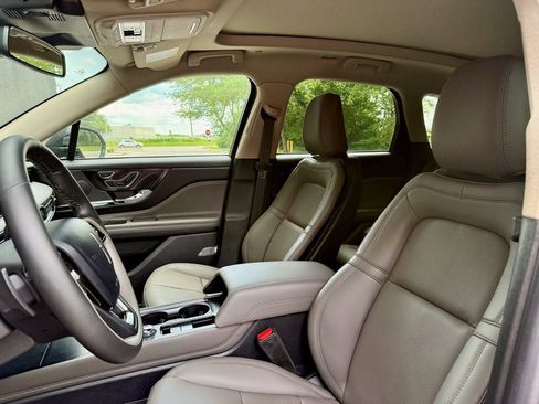 New 2025 Lincoln Corsair Grand Touring image 10