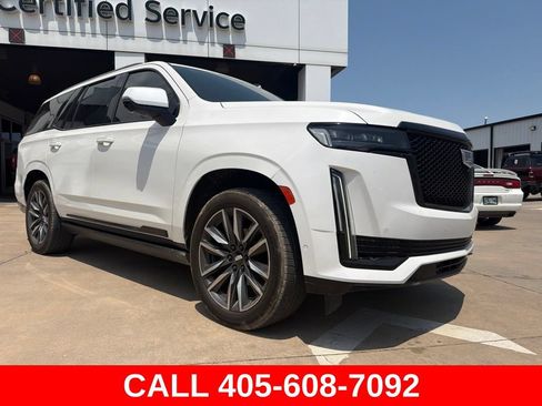 Used 2021 Cadillac Escalade Sport w/ Driver Assist Tech Package AWD/4WD image 22