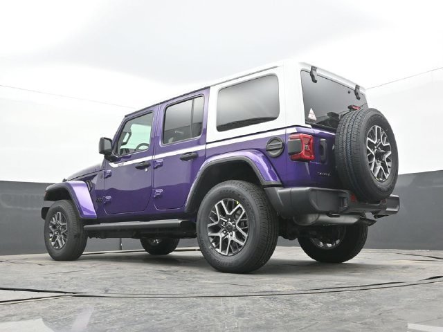 New 2026 Jeep Wrangler Unlimited Sahara w/ Whitecap Package AWD/4WD image 54