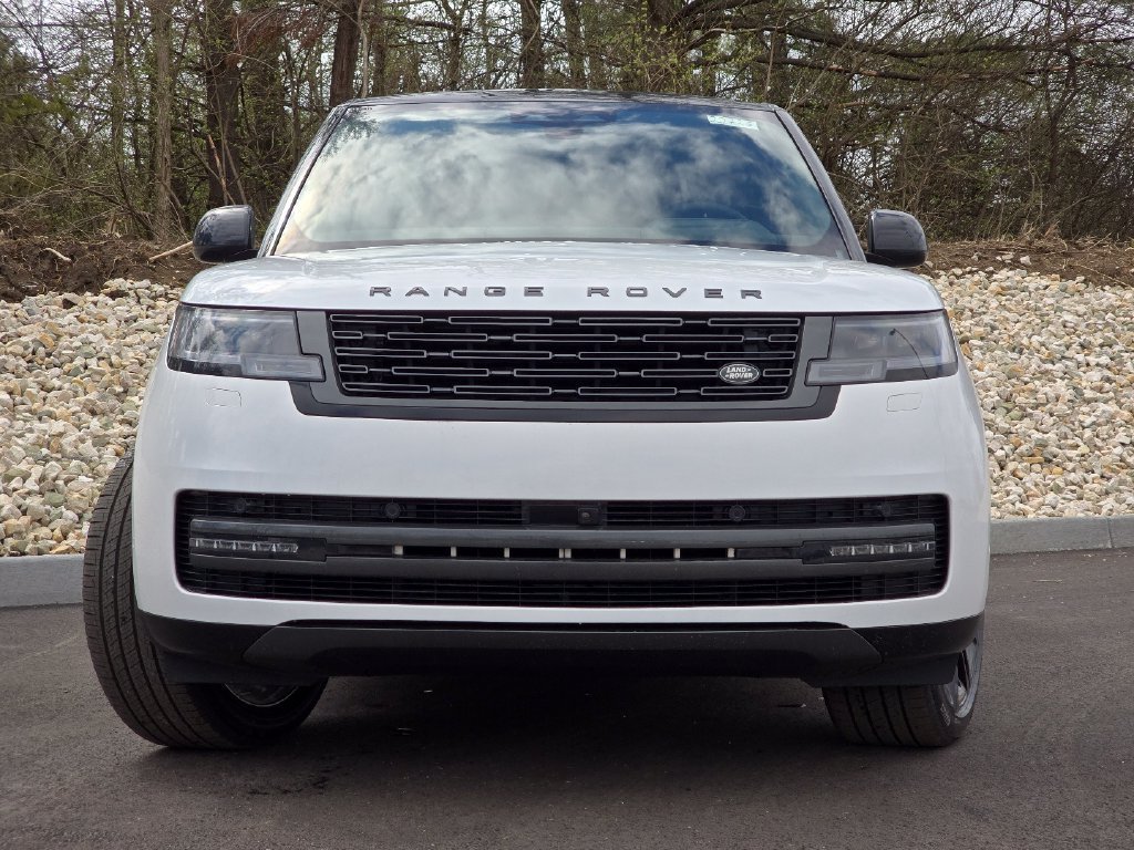 New 2026 Land Rover Range Rover Long Wheelbase SE AWD/4WD image 29