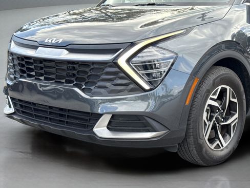 Certified 2024 Kia Sportage LX image 32