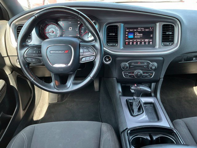 Used 2020 Dodge Charger SXT w/ Blacktop Package RWD image 7