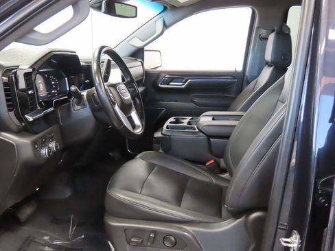 Used 2025 GMC Sierra 1500 SLT image 19