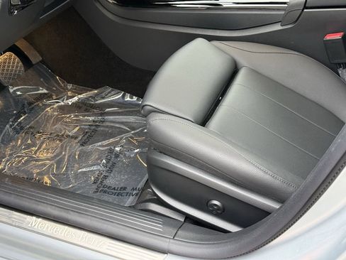 Certified 2025 Mercedes-Benz CLA 250 4MATIC image 16