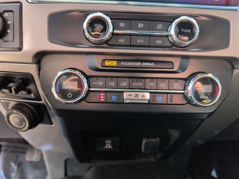 Used 2022 Ford F350 Lariat w/ Lariat Value Package image 21