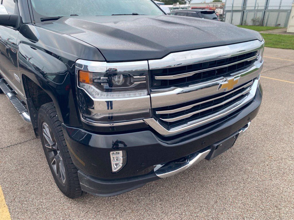 Used 2018 Chevrolet Silverado 1500 High Country AWD/4WD image 4