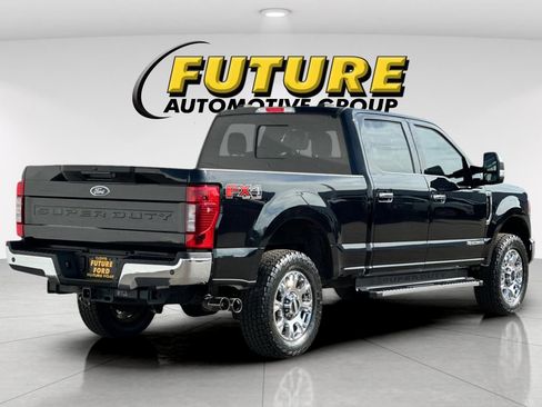 Certified 2022 Ford F250 Lariat w/ Lariat Ultimate Package image 3