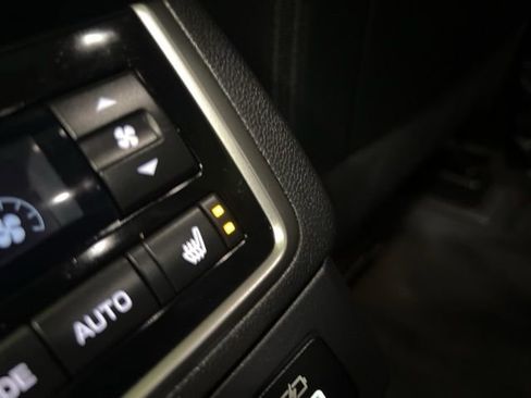 Used 2025 Subaru Ascent Touring w/ Popular Package #2 image 55