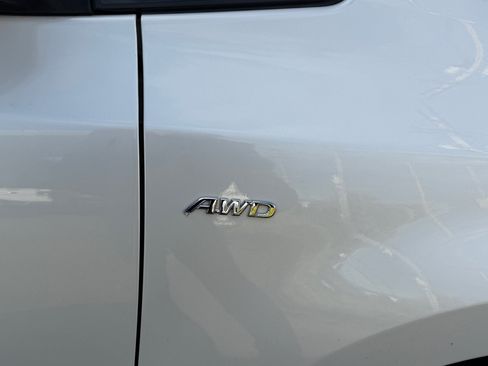 Used 2019 Toyota Sienna Limited Premium image 25