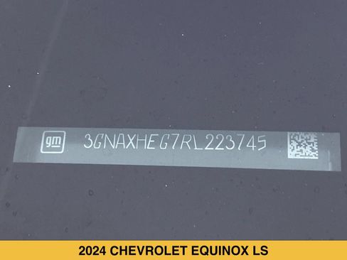 Certified 2024 Chevrolet Equinox LS w/ LS Convenience Package FWD image 15