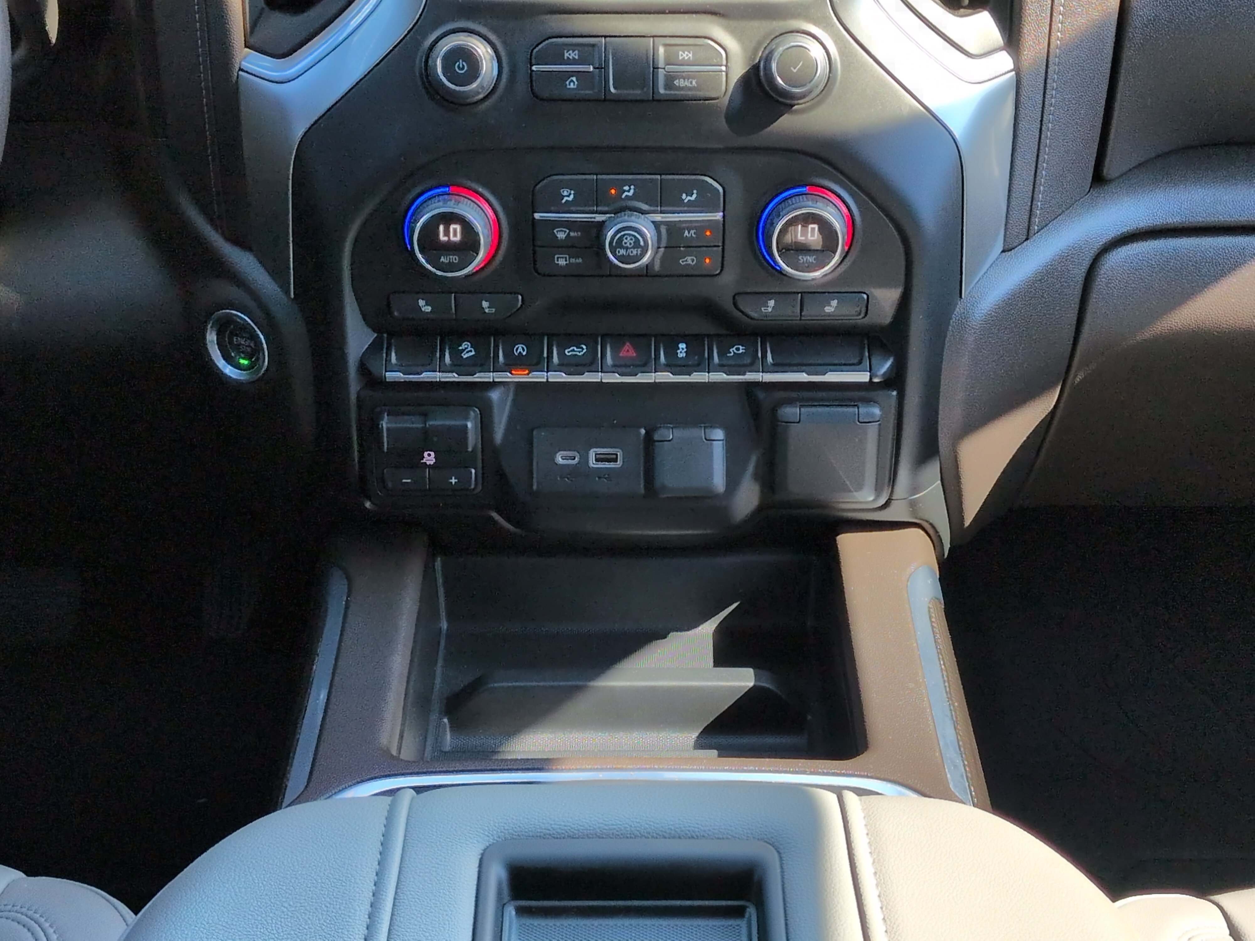 Used 2020 Chevrolet Silverado 1500 RST w/ All-Star Edition AWD/4WD image 17