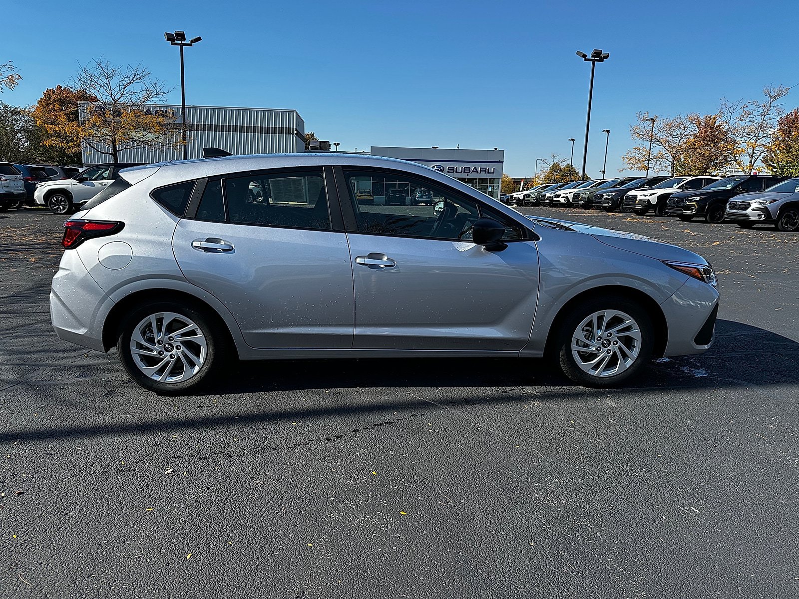 Certified 2025 Subaru Impreza 2.0i AWD/4WD image 2