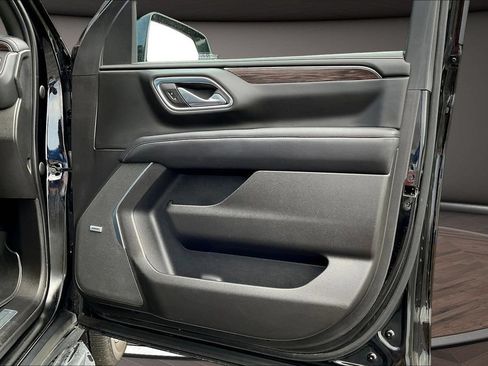 Used 2021 Chevrolet Tahoe LT AWD/4WD image 33