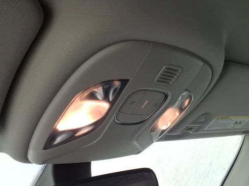 Used 2020 Jeep Compass Limited image 27