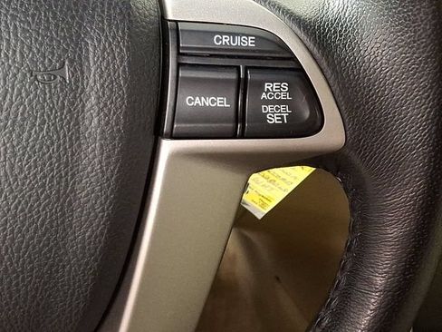 Used 2012 Honda Accord EX-L image 21