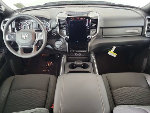 New 2026 RAM 2500 Big Horn AWD/4WD image 13