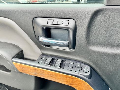 Used 2015 Chevrolet Silverado 2500 LTZ w/ LTZ Plus Package image 25