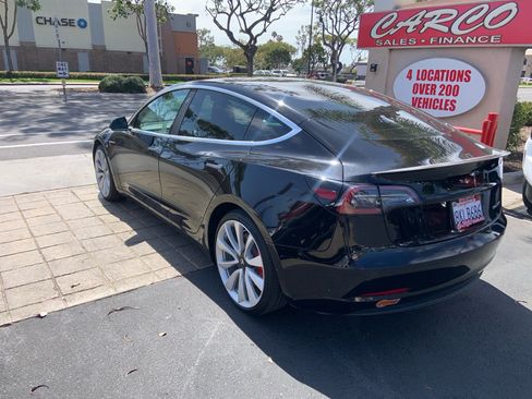Used 2019 Tesla Model 3 Long Range AWD/4WD image 5