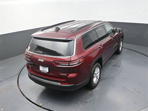 New 2025 Jeep Grand Cherokee L Laredo image 15