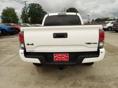 Used 2017 Toyota Tacoma TRD Pro image 6