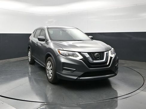 Used 2020 Nissan Rogue S FWD image 5