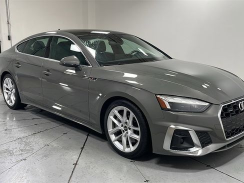 Used 2023 Audi A5 2.0T Premium image 3