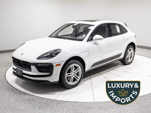 Used 2024 Porsche Macan w/ Premium Plus Package AWD/4WD image 1