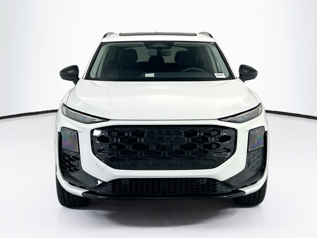 Used 2026 Audi Q3 quattro 2.0T AWD/4WD image 2