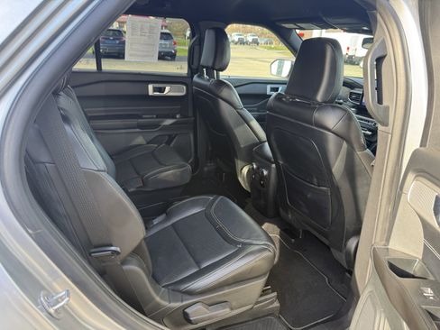 Certified 2020 Ford Explorer ST image 12
