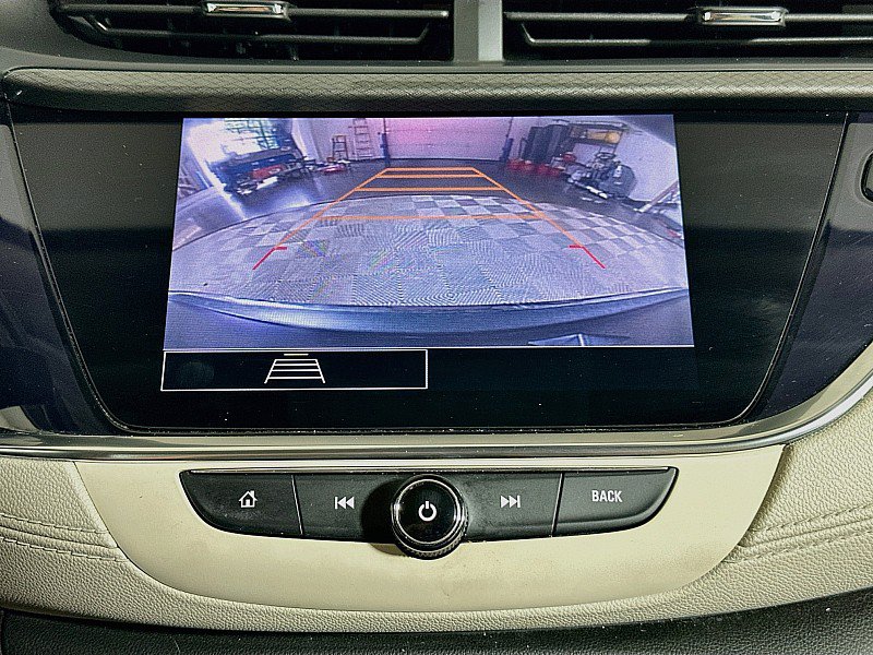Used 2023 Buick Encore GX Essence w/ Experience Buick Package FWD image 16