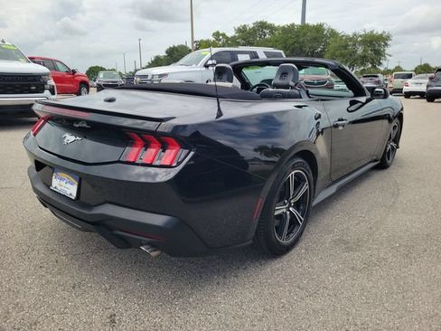 Used 2024 Ford Mustang Premium RWD image 4