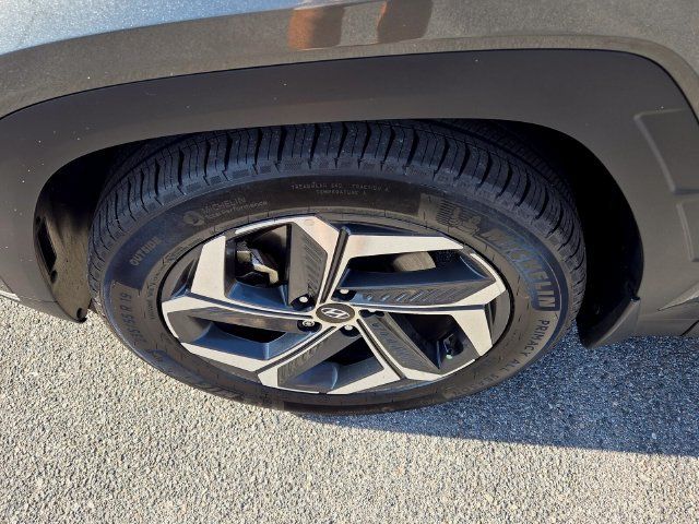Used 2023 Hyundai Tucson SEL w/ Convenience Package FWD image 18
