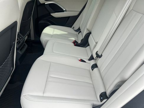 Used 2025 Audi Q5 Premium Plus w/ Premium Plus AWD/4WD image 13