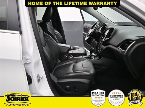 Used 2019 Jeep Cherokee Limited image 43