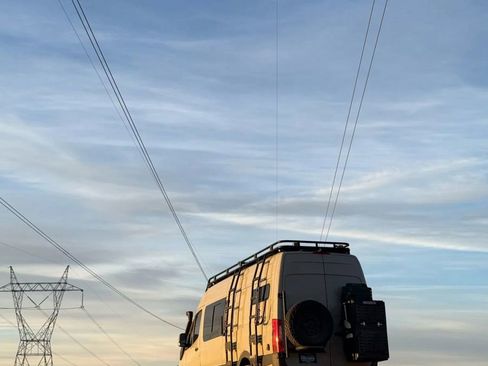 Used 2022 Mercedes-Benz Sprinter 2500 image 33