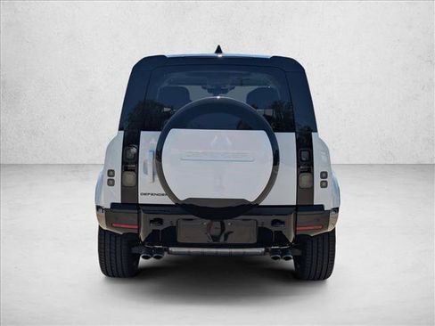 New 2026 Land Rover Defender 110 V8 image 8