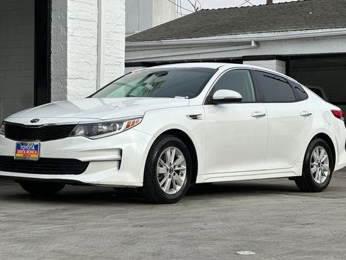 Used 2016 Kia Optima LX image 8