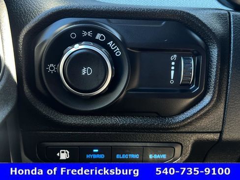 Used 2024 Jeep Wrangler Sport S w/ Convenience Group image 28