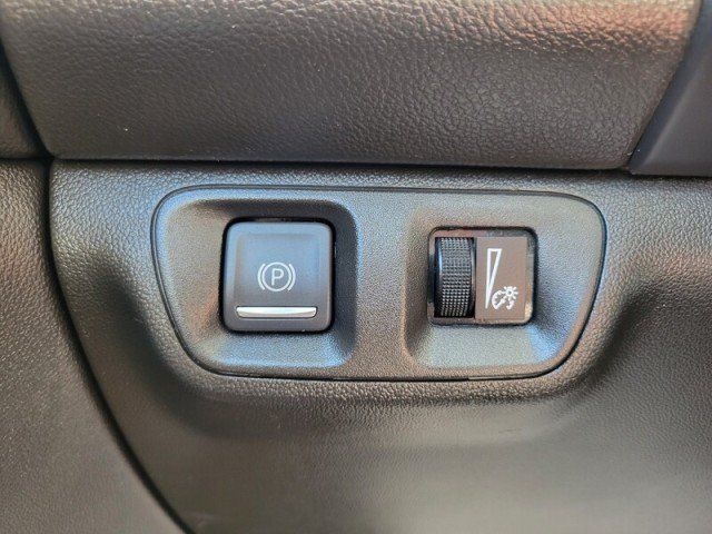 Used 2021 GMC Acadia SLT w/ Elevation Edition FWD image 19