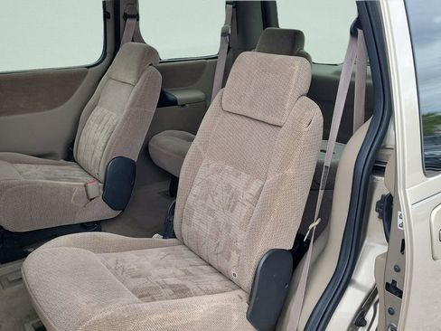 Used 2001 Pontiac Montana image 13