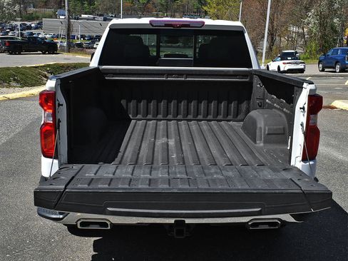 Used 2024 Chevrolet Silverado 1500 LTZ w/ Technology Package AWD/4WD image 10