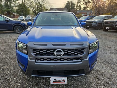 New 2026 Nissan Frontier SV w/ All-Weather Content Package AWD/4WD image 9