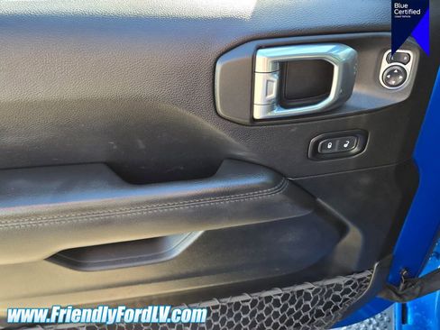 Used 2021 Jeep Wrangler Unlimited Sahara image 18