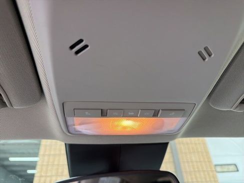 Used 2022 Buick Encore Preferred w/ Safety Package image 16