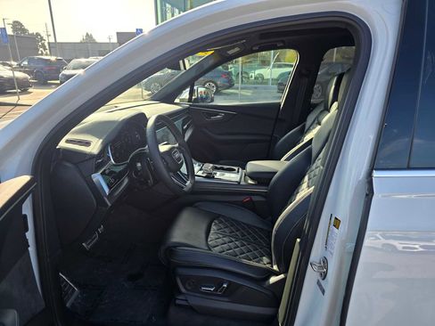 Used 2025 Audi SQ7 Premium Plus image 22