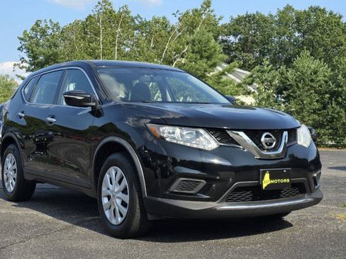 Used 2015 Nissan Rogue S AWD/4WD image 2
