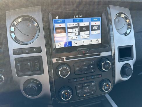 Used 2017 Ford Expedition Max Limited image 17